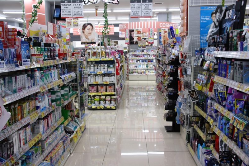 drugstore tokyo, produits ménagers tokyo, pharmacie tokyo, vivre a tokyo, expatriation tokyo, visiter tokyo, maquillage japon