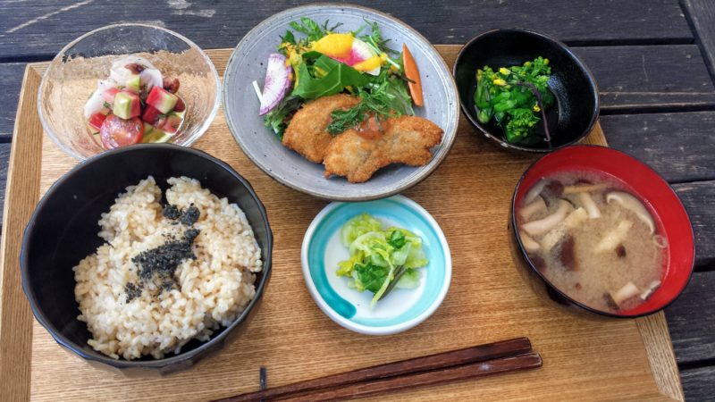 Brown Rice by Neal's Yard Remedies, Borwn rice omotesando, restaurants vegan, vegan à tokyo, restaurant tokyo, visiter tokyo, expatriation tokyo, vivre à tokyo 