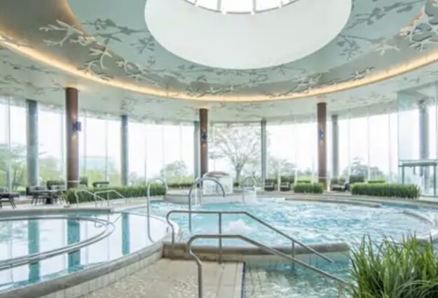 tokyo, hotel avec piscine autour de tokyo