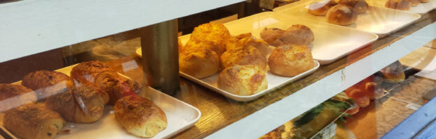 vitrine de boulangerie à Tokyo